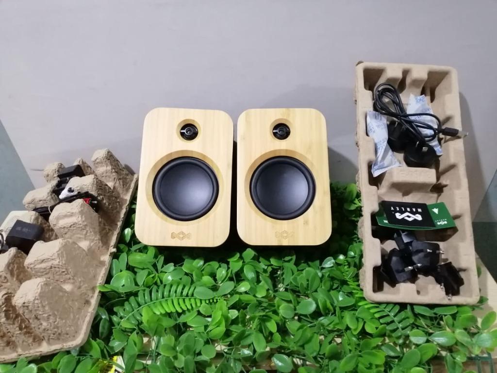 Marley Get Together Duo (Category: Soundbars, Speakers & Amplifiers) located in San Pedro. Submitted by aus-plus (Listing ID 1144918163, Image 3). Description: Marley Get Together Duo.