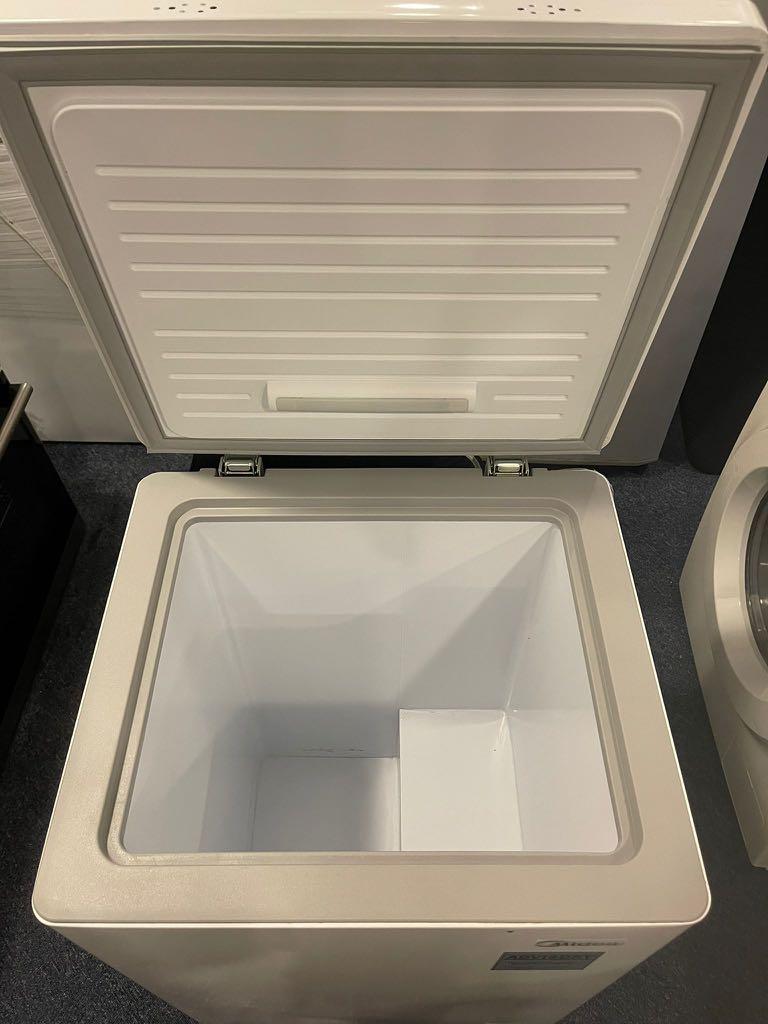 MIDEA MDRC152FZG01SG CHEST FREEZER (GROSS 99L), TV & Home Appliances