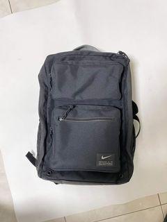 Nike筆電包