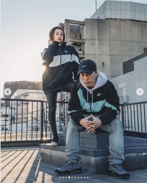 Atmos big swoosh discount