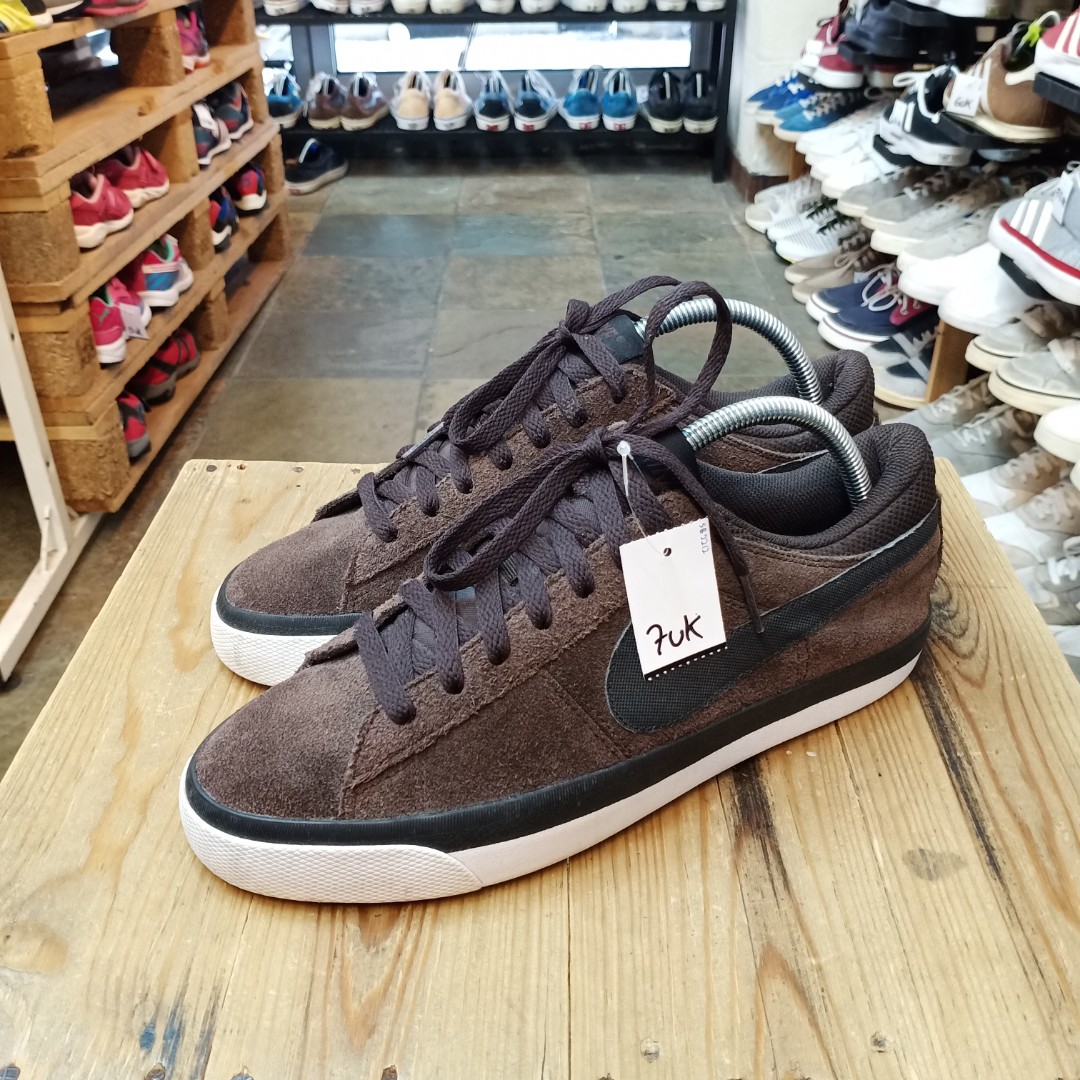 Supreme sneakers best sale 219