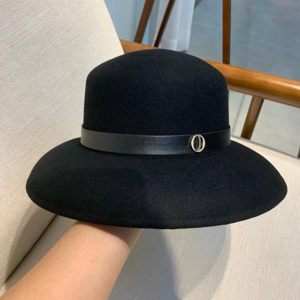 Override Chapeau d'O Long Wo Casablanca, 女裝, 手錶及配件, 帽