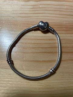 (Category: ) located in . Submitted by cl.luxe (Listing ID 1145005757, Image 1). Description: .
