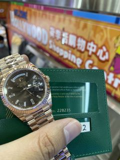 （分類：）位於 。 由 hollywood_timepiece 提交（商品編號 1067207946，圖片 1）。簡介： 。