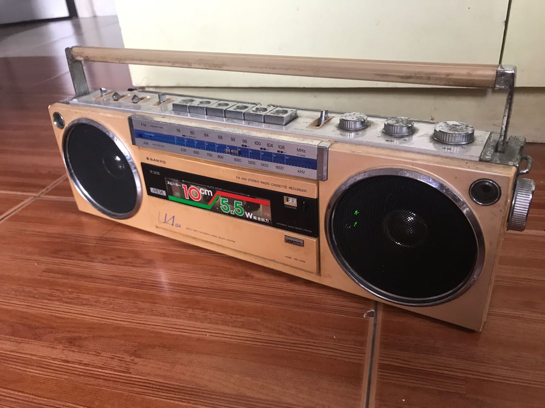 Sanyo mini boombox, TV & Home Appliances, TV & Entertainment, BluRay