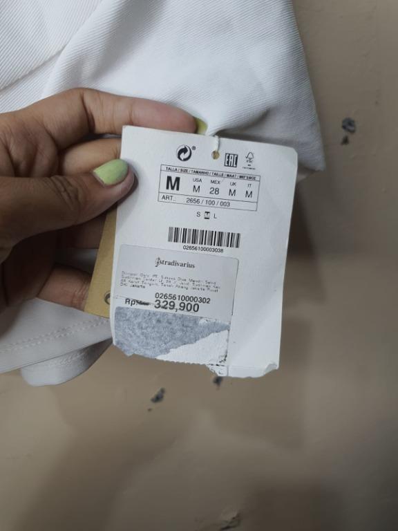 STRADIVARIUS WHITE ONE SHOULDER CROP TOP