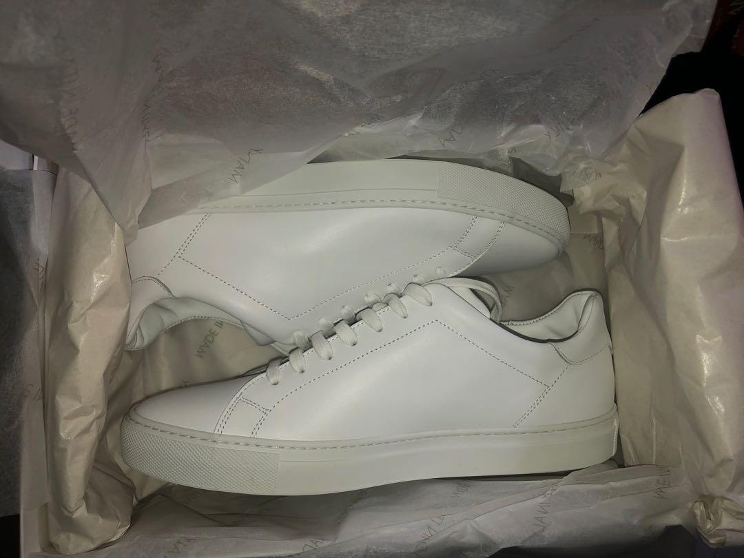 Svensson clearance low white