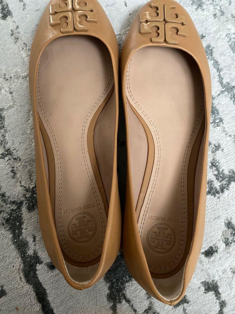 Tory Burch Shoes GOOD DEAL Barang Mewah Pakaian di Carousell