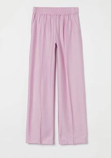 (Category: ) located in . Submitted by poshwardrobe (Listing ID 1144886831, Image 1). Description: .