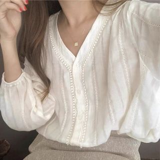(Category: ) located in . Submitted by moonmoonh (Listing ID 1144868491, Image 1). Description: .
