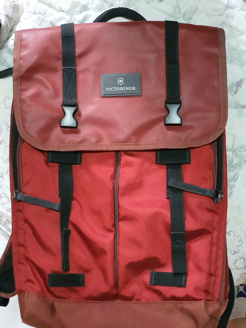 Victorinox Altmont 3.0 Flapover Laptop Backpack, Men's Fashion, Bags