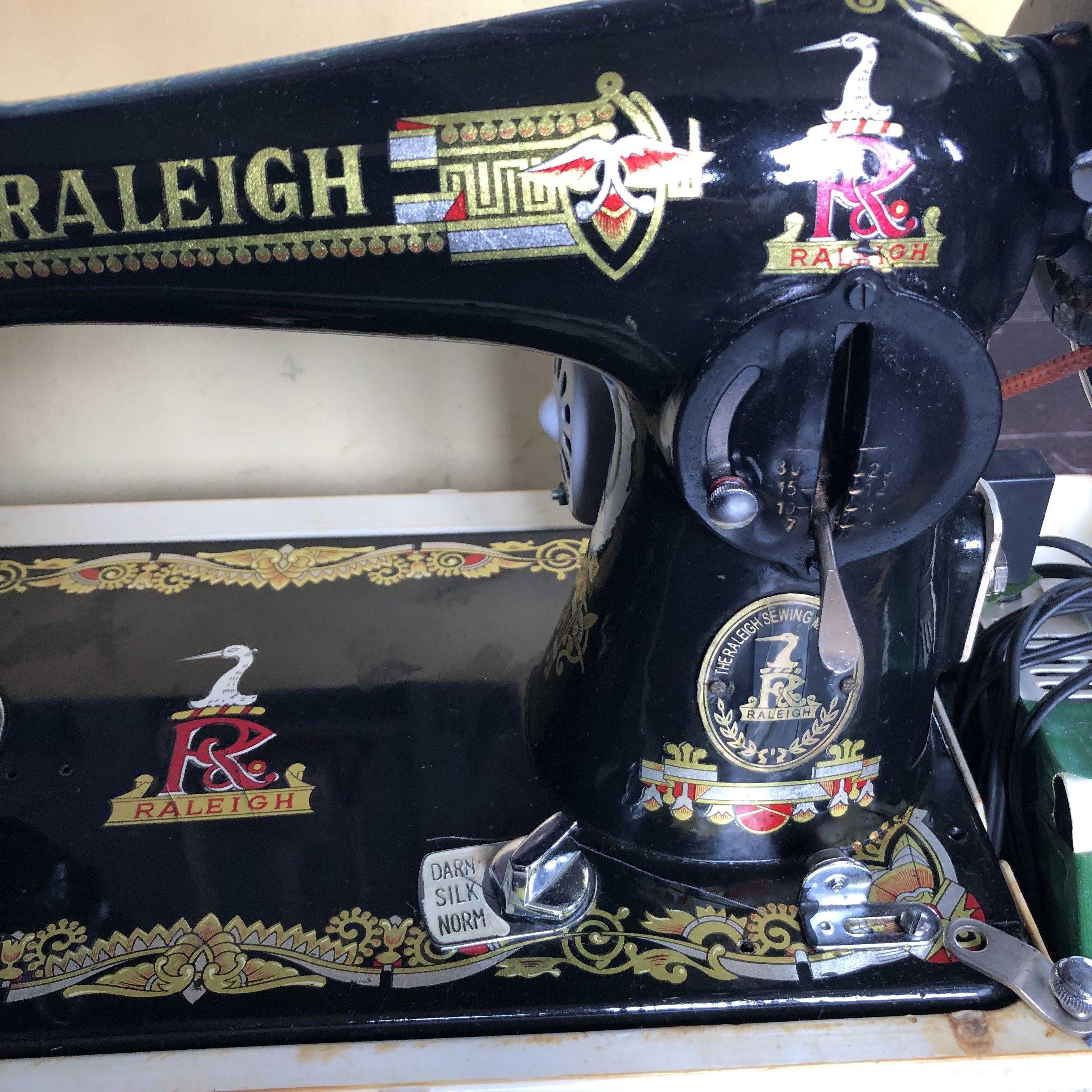 Vintage Raleigh Sewing Machine, Hobbies & Toys, Collectibles