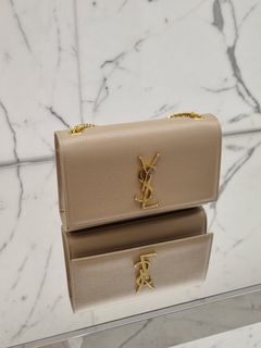 (Category: ) located in . Submitted by pocketsofpreloved_ (Listing ID 1145006076, Image 1). Description: .