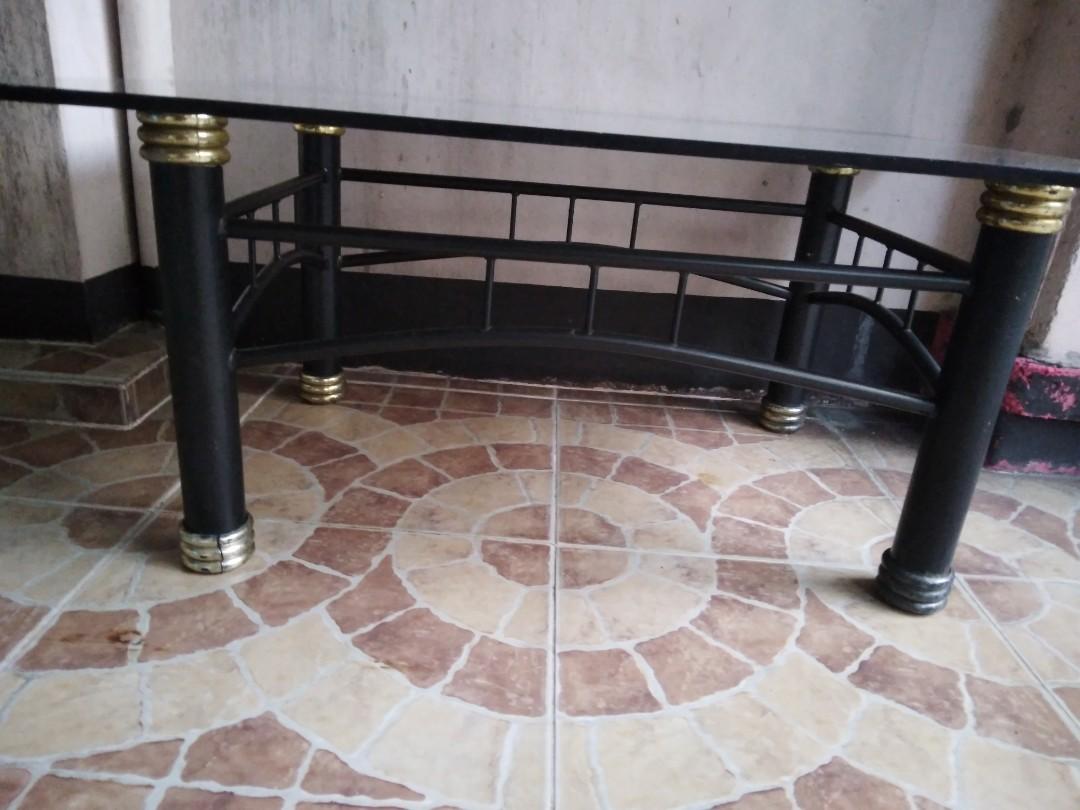 2nd hand glass table for sale, Furniture & Home Living, Furniture