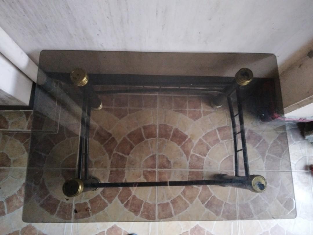 2nd hand glass table for sale, Furniture & Home Living, Furniture