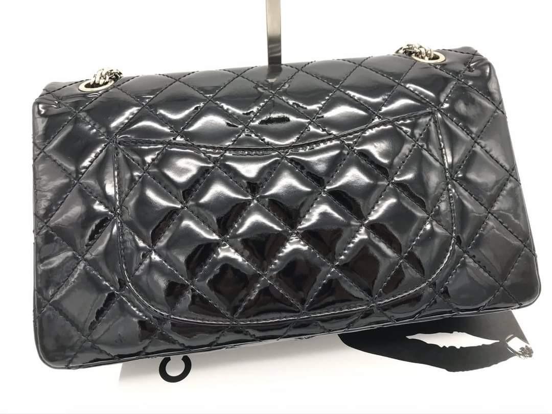Auth reissue double flap (Category: Luxury Bags & Wallets) located in Bauang. Submitted by rjae07 (Listing ID 1145198966, Image 2). Description: ▪️Chanel Reissue 2.55 Double Flap Bag▪️ ☑️Available in Bacolod ✅Series: 13 ✅Material: black patent leather and shw ✅Condition: 9/10 ✅Inclusions: dustbag,authenticity card, booklets and hologram sticker intact.