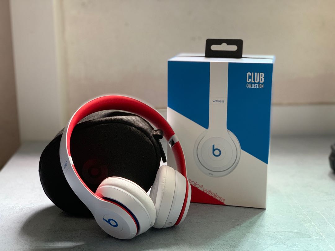 Beats solo hotsell 3 club white