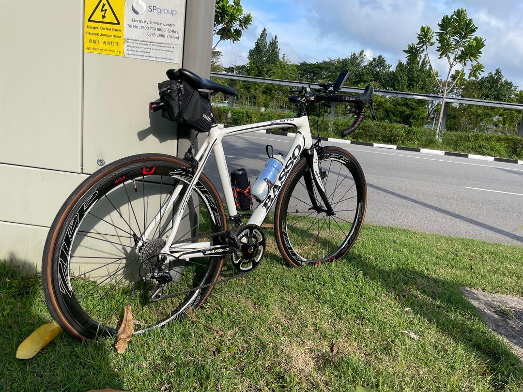 Bicycle (Road Bike) size 53 - Upgraded 
