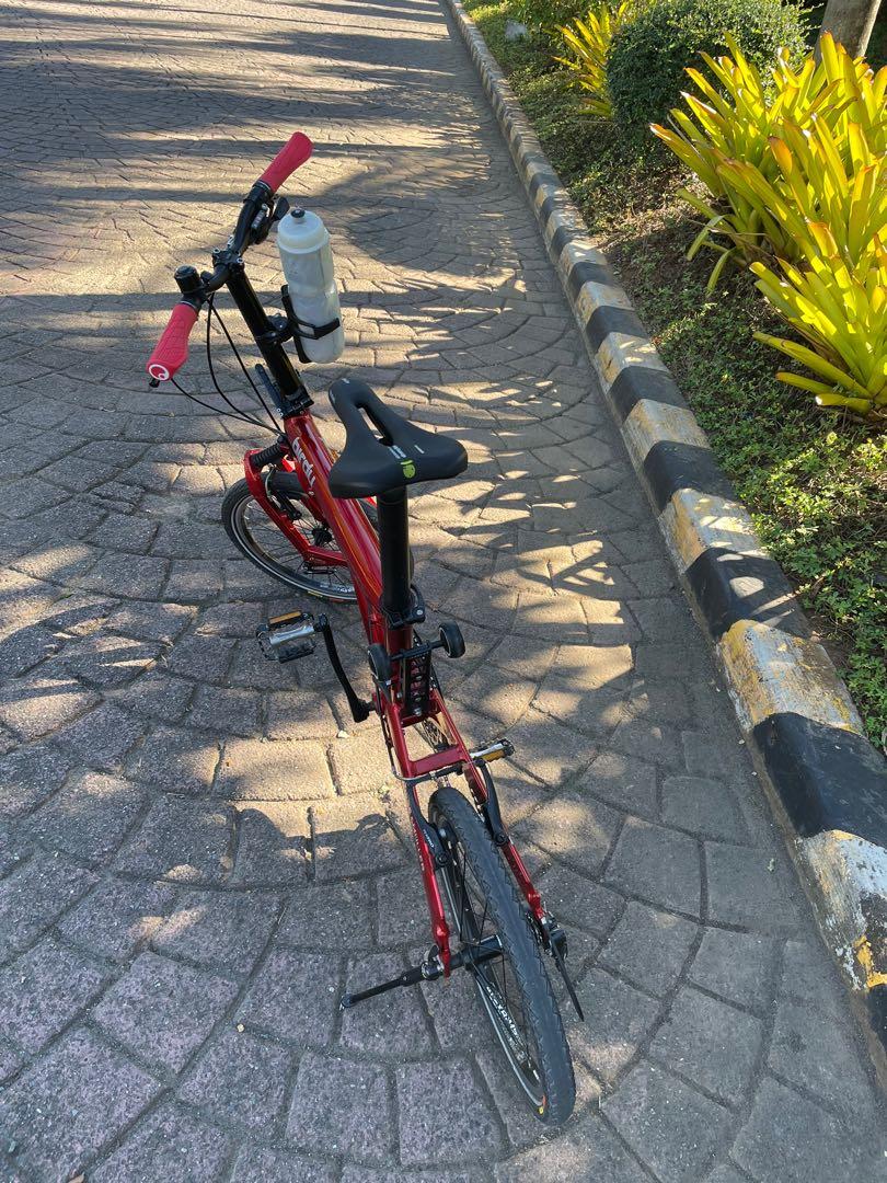 Birdy Classic Folding Bike in Fiery Red, Sports Equipment, Bicycles