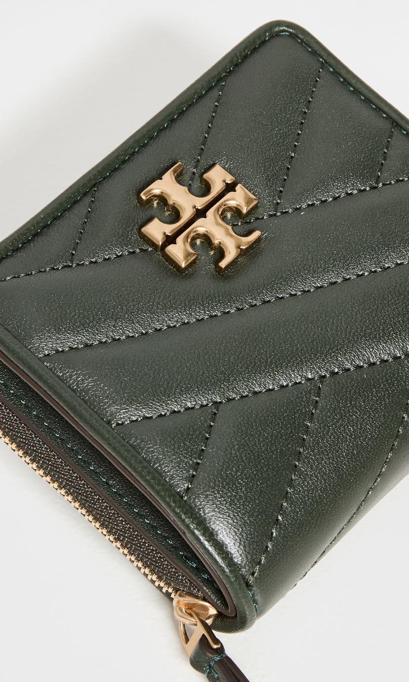 Brand New Tory Burch Kira Chevron Bi-fold Wallet | SGD 375, Women's  Fashion, Bags & Wallets, Wallets & Card Holders on Carousell