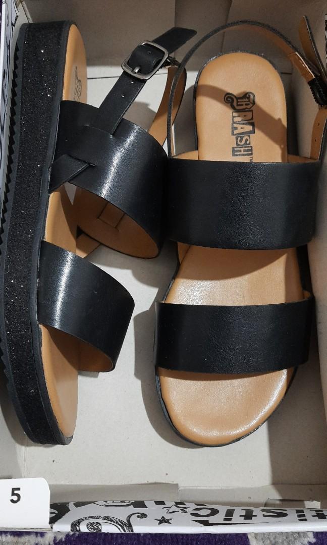 Sandal brash 2025
