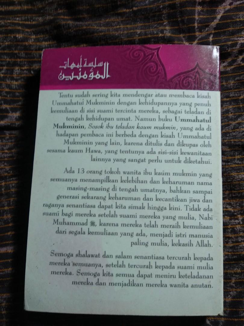 Buku bekas, Buku & Alat Tulis, Buku di Carousell