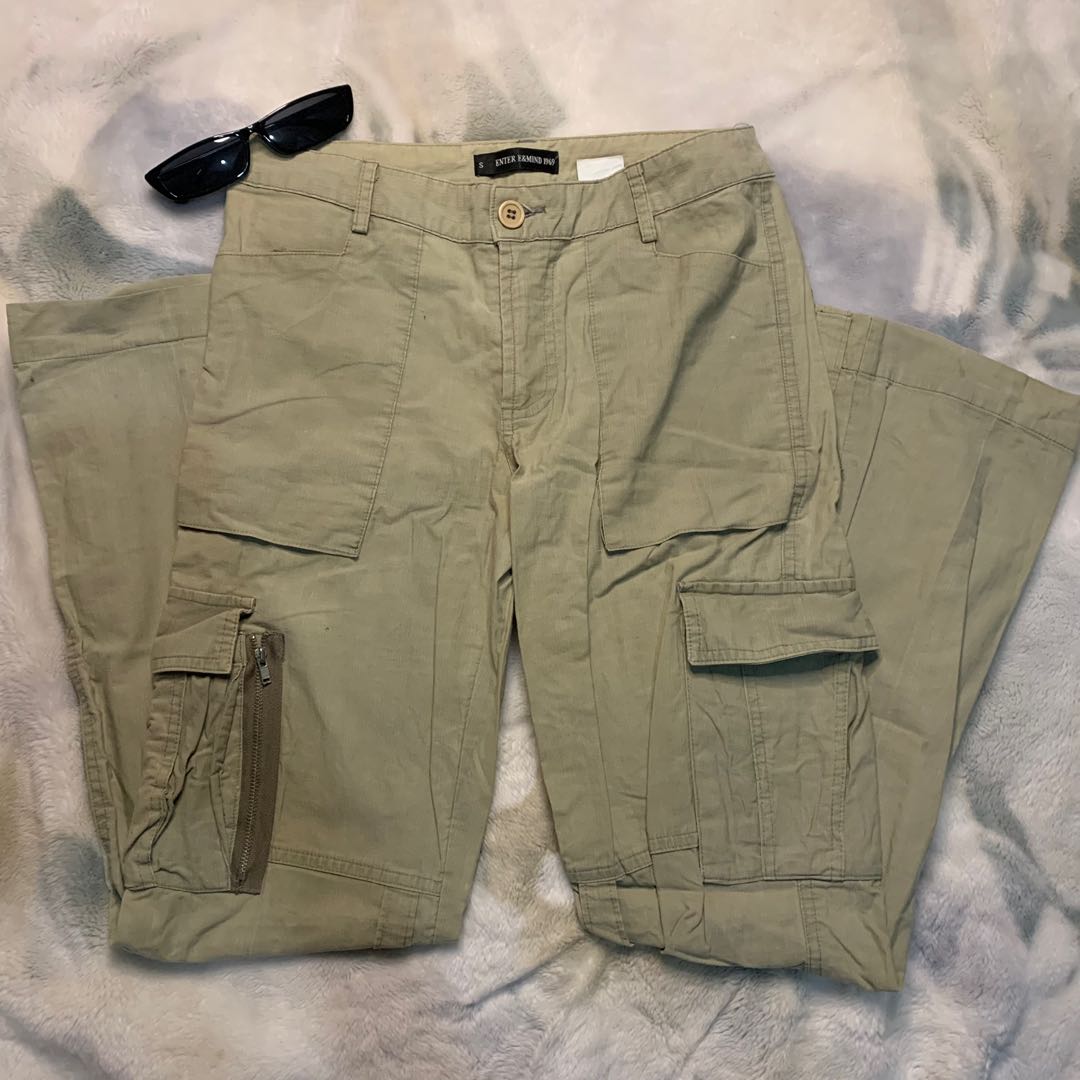 cargo pants, Women's Fashion, Bottoms, Jeans on Carousell