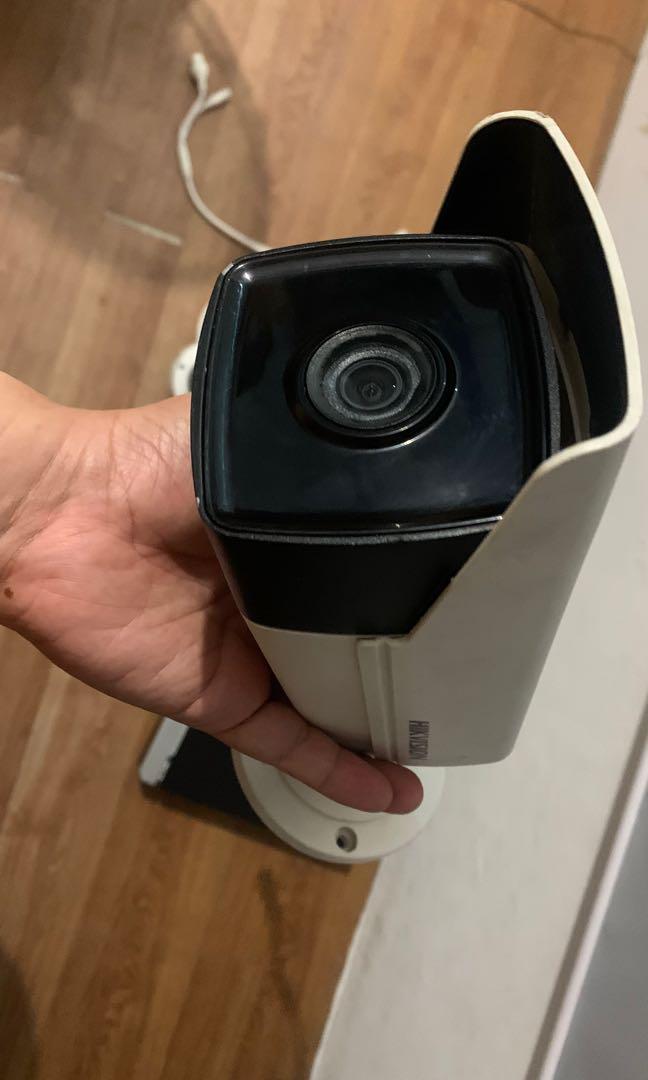 CCTV 4K Camera - HIKVision DS-2CD2T85FWD-I8 (Category: Security Systems & CCTV Cameras) located in Manila. Submitted by noriakiisobe (Listing ID 1145213958, Image 1). Description: 1. Like a brand new 2. Good working condition 3. 4K resolution camera 4. 4 units available RFS: Upgrade Meet-up location: 2138 A.Delas Alas Santa Ana, Manila Google Map Pin: https://goo.gl/maps/m9Q5AdJuqN6V66Hy6 .