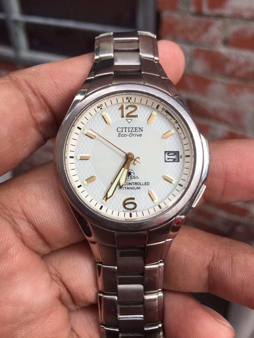 Citizen eco drive attesa titanium hotsell