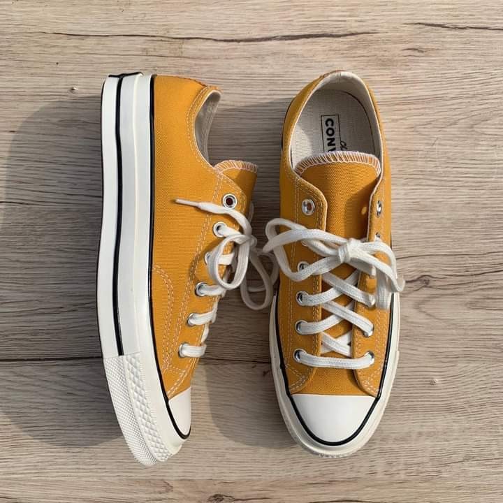 converse sunflower low