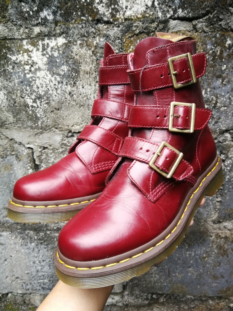 Blake 2 dr best sale martens