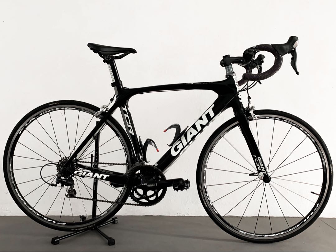 Full 105 Giant TCR Composite Road Bike 