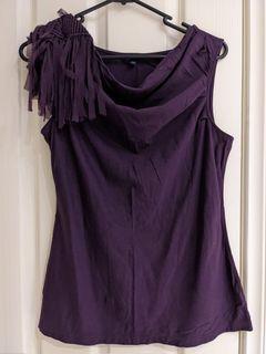 GAP women's top