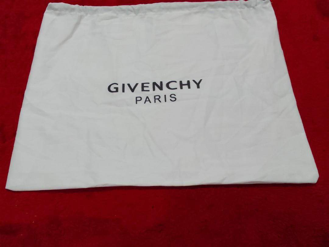 dust bag givenchy