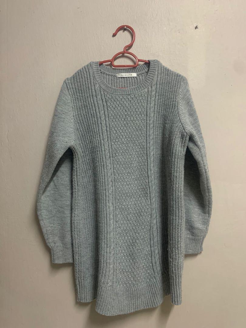 Grey Knitted Top, Women's Fashion, Muslimah Fashion, Tops on Carousell