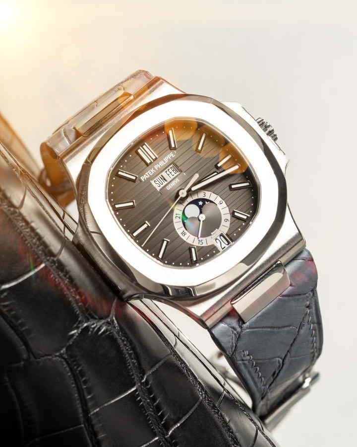 Patek nautilus leather on sale strap