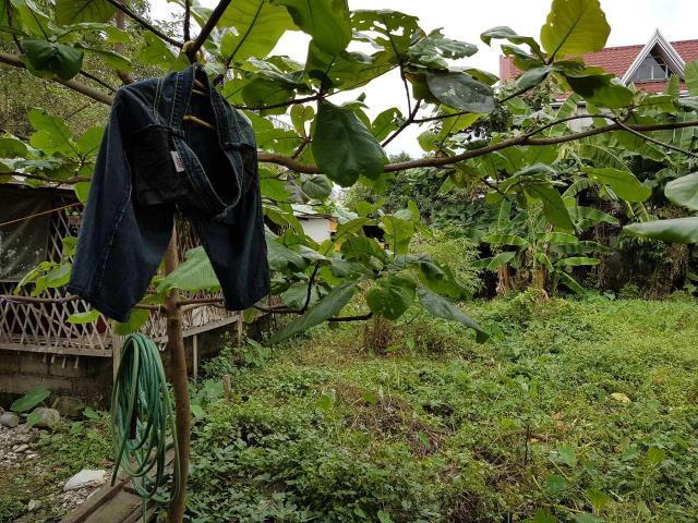 Industrial Vacant lot for lease (Category: Commercial) located in Manila. Submitted by tina.santos (Listing ID 240863400, Image 3). Description: Lot area 1005 sqm Frontage 20 meters, depth 45 meters Can be for truck parking Not easily accessible to 40 footer trucks Asking Lease Price 100pesos/sqm (negotiable) .