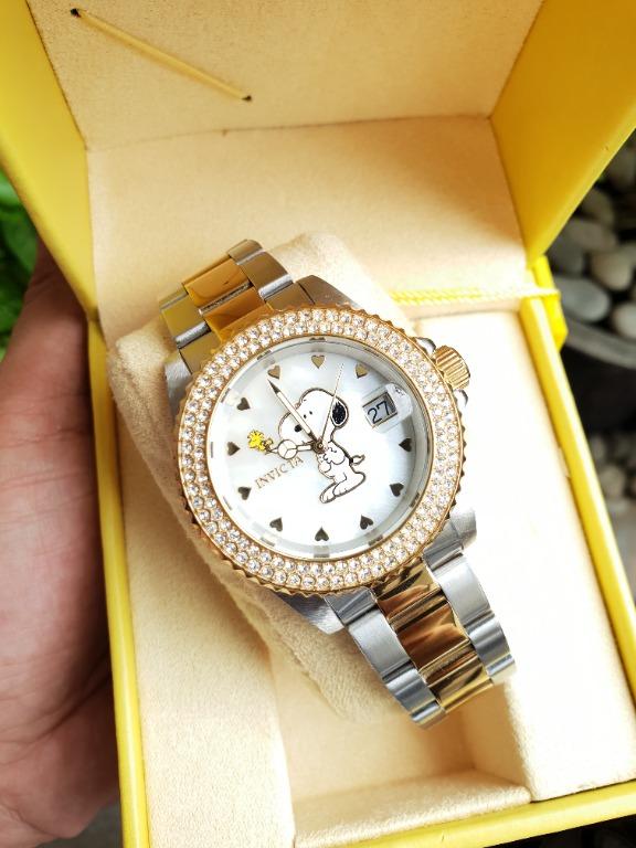 Invicta character store collection snoopy