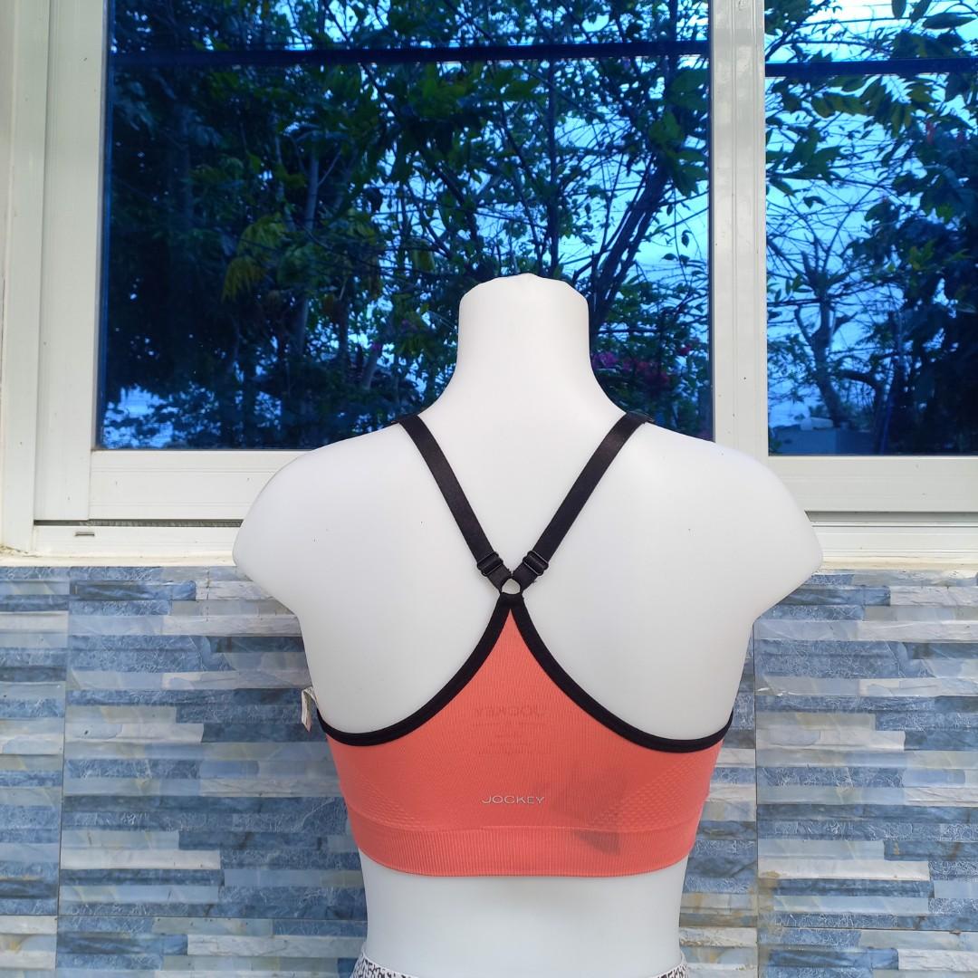 JOCKEY Sports Bra, Women's Fashion, Activewear on Carousell