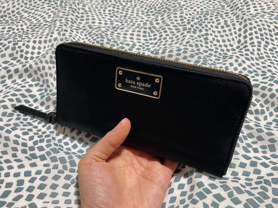 Kate spade cheap nylon wallet