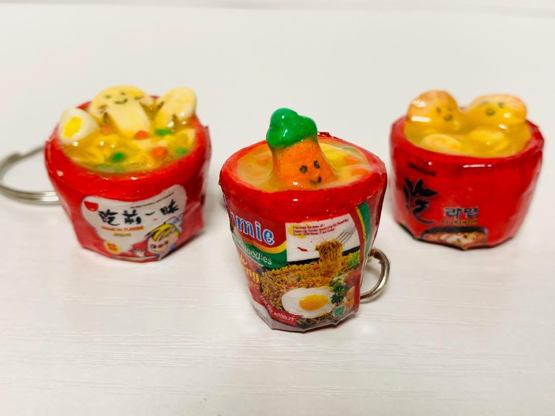 Keychains Noodles Ramen cup bowl instant mee customisable cute