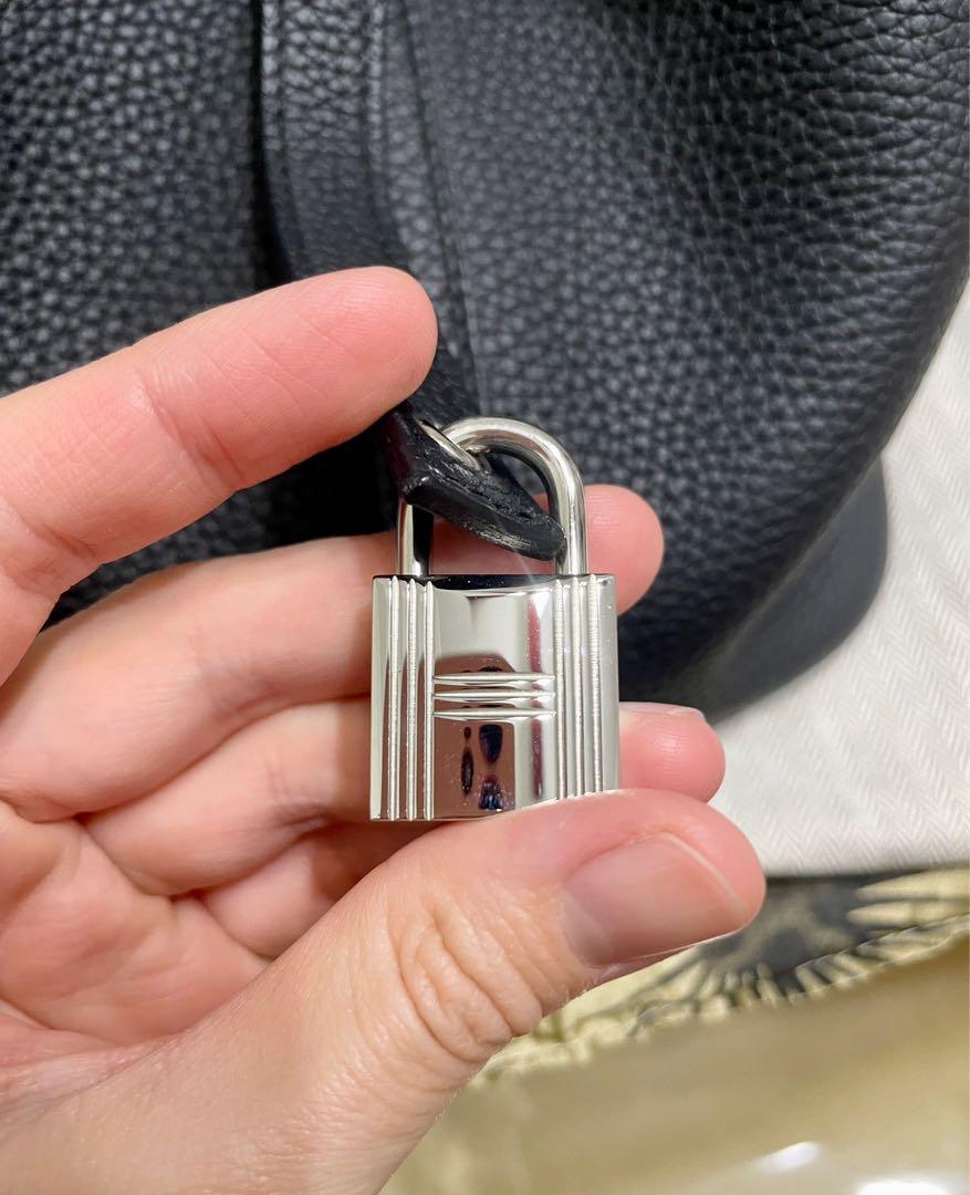 Like New Authentic Hermes Picotin Lock MM Bag (Size 22; Black Clemence  Leather with Silver Lock) (FOC Pink Custom-made Bag Insert!), Luxury, Bags   Wallets on Carousell