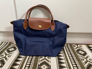 （分類：）位於 。 由 samballl 提交（商品編號 1145073774，圖片 1）。簡介： 。