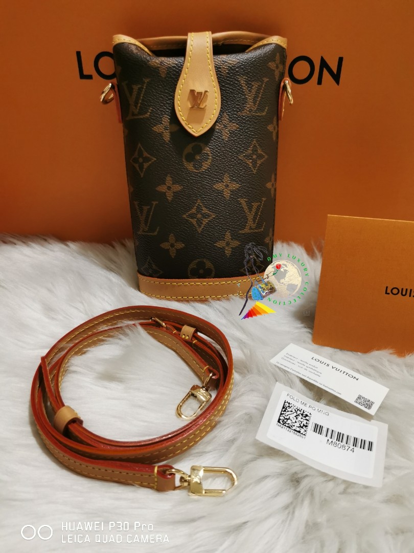 Louis Vuitton Fold Me Pouch, 名牌, 手袋及銀包- Carousell