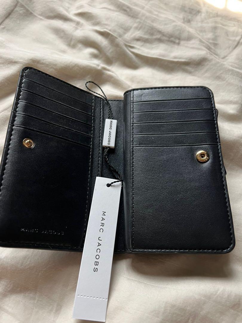 Empire city sales compact leather wallet