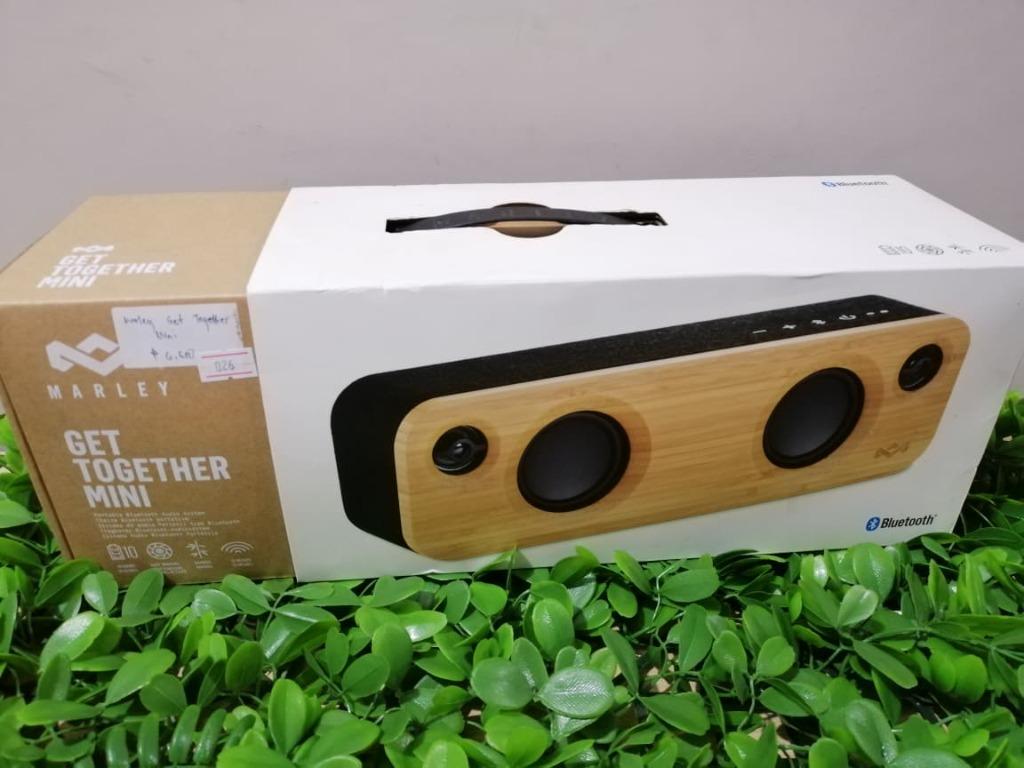 Marley Get Together Mini (Category: Soundbars, Speakers & Amplifiers) located in San Pedro. Submitted by aus-plus (Listing ID 1145099756, Image 2). Description: Marley Get Together Mini.
