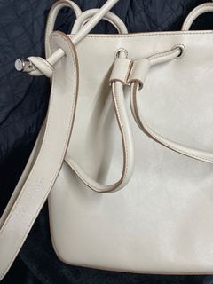 （分類：）位於 。 由 misstrendtrend 提交（商品編號 1145088394，圖片 1）。簡介： 。