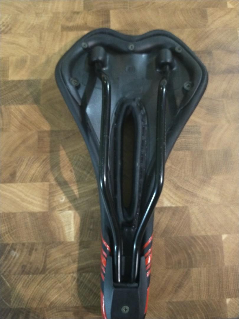 merida sport saddle