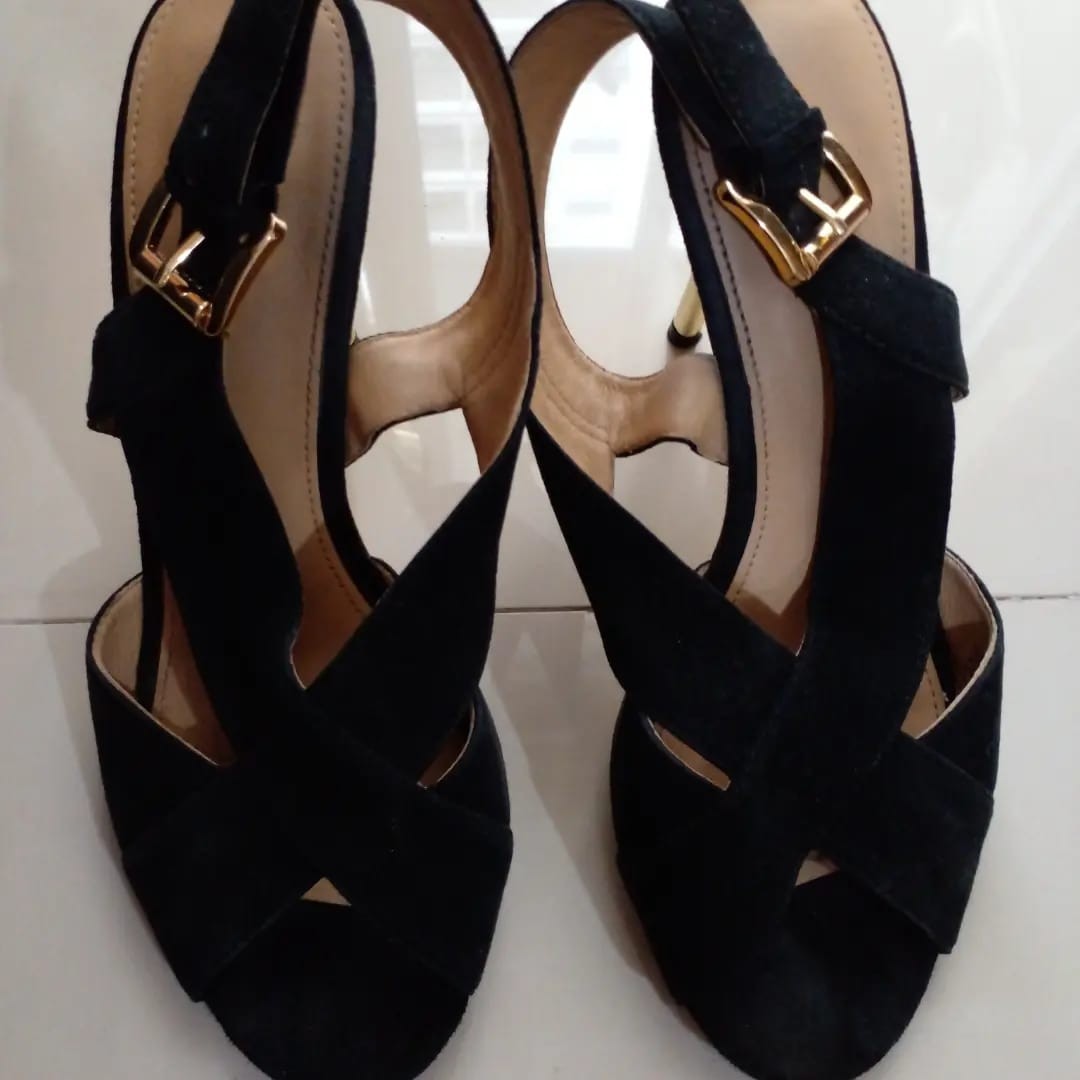 Michael Kors Becky Sandals Heels on Black size 38 5 Fesyen Wanita