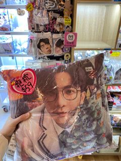 （分類：）位於 。 由 felixchan24 提交（商品編號 1145209178，圖片 1）。簡介： 。